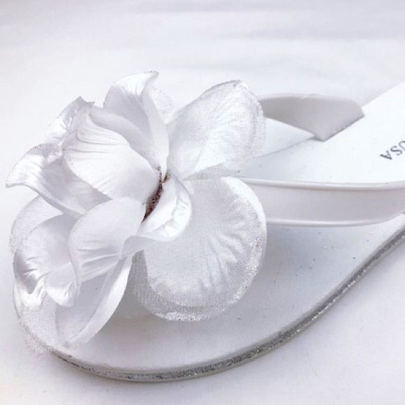 Kara White Rosette Flower Glitter Thong Flip Flop Sandal - Picture 2 of 8